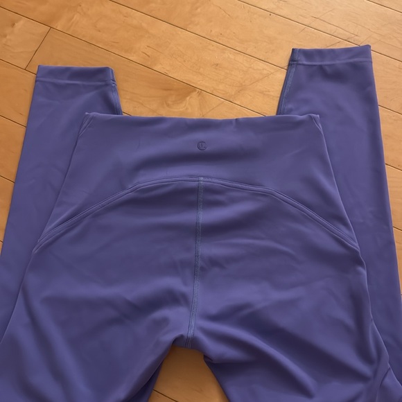 Lululemon instill high rise purple legging size 8 like new - Picture 6 of 8